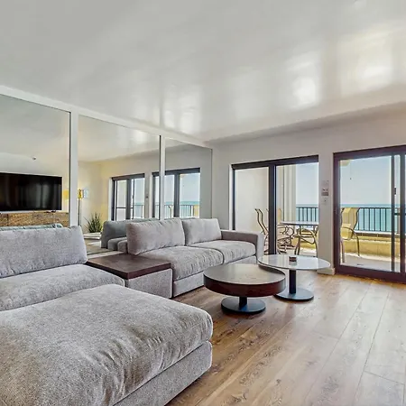 Appartamento Breakers East 1203